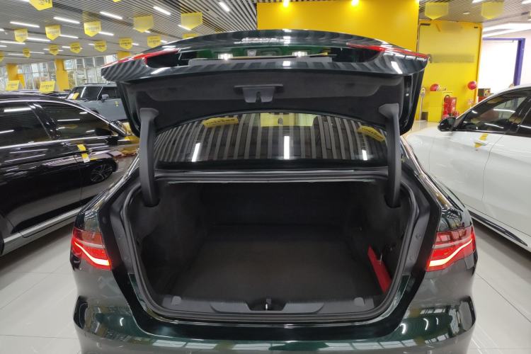 Used Jaguar XEL 2022 2.0T 250 PS R-DYNAMIC S Advanced Sport Edition
