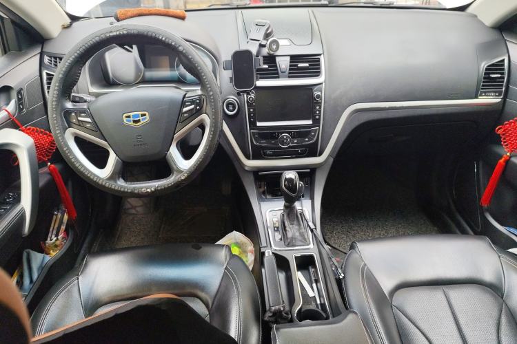 Used Geely Auto Emgrand 2015 Sedan 1.3T CVT Upward Edition
