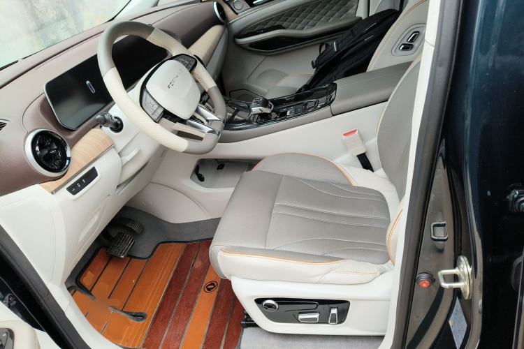 Used FORTHING Yacht 2022 1.5T DCT Chasing-the-Waves Edition Left Front Seat