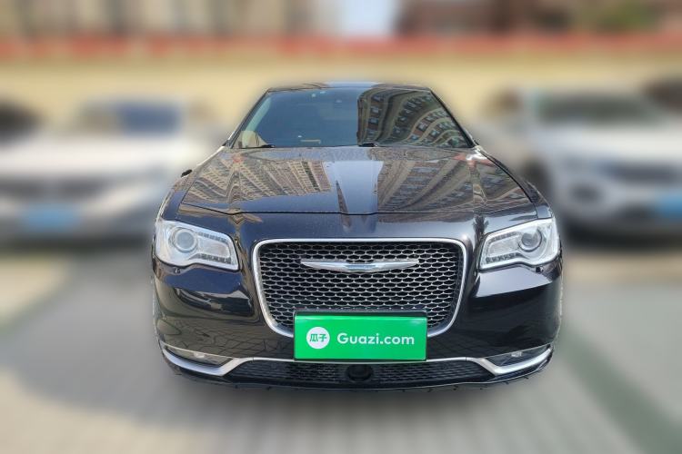 Used Chrysler 300C 2014 3.0L Excellence Edition