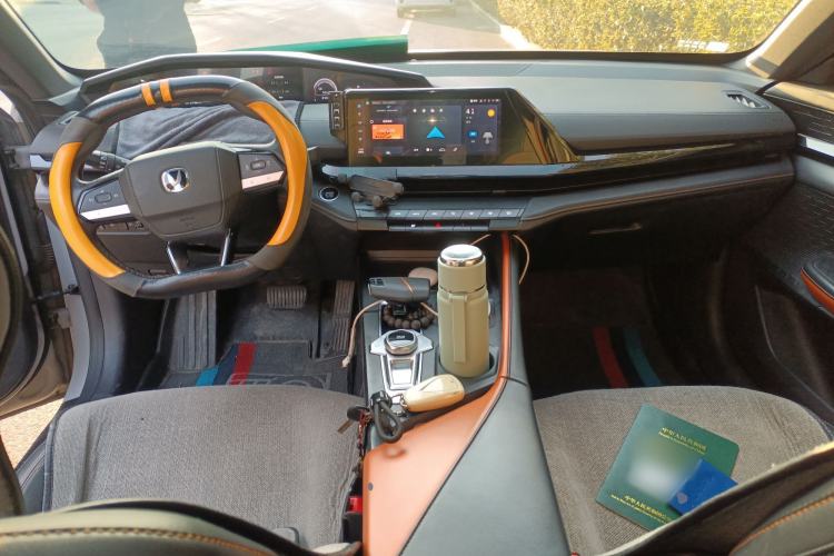 Used Changan UNI-V iDD 2023 ZhiDian iDD 1.5T 113km Smart & Fun Version
