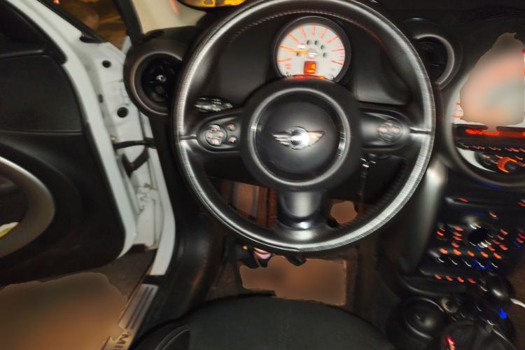 Used MINI Countryman 2011 1.6L COOPER Fun
