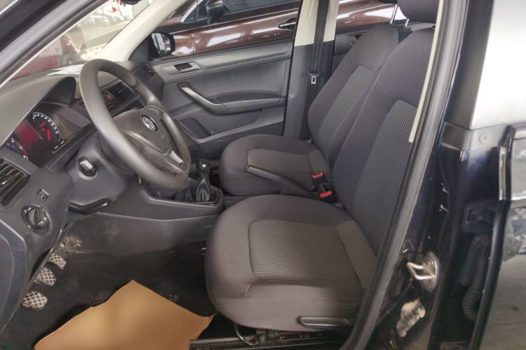 Used Volkswagen Santana 2016 1.6L Manual Fashion Edition