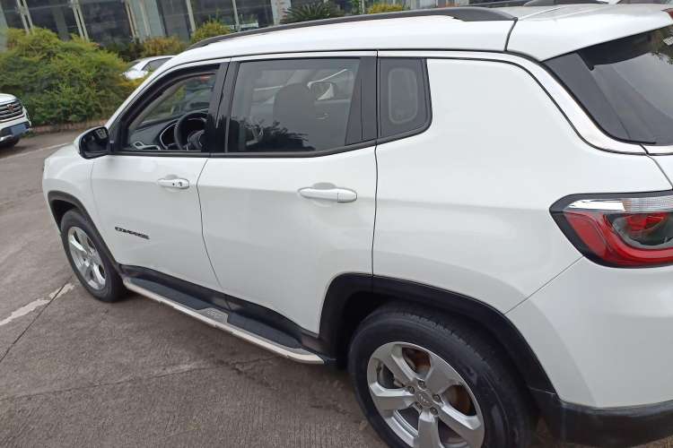 Used Jeep Compass 2019 200T Automatic Family Edition - Connected Large Screen Version