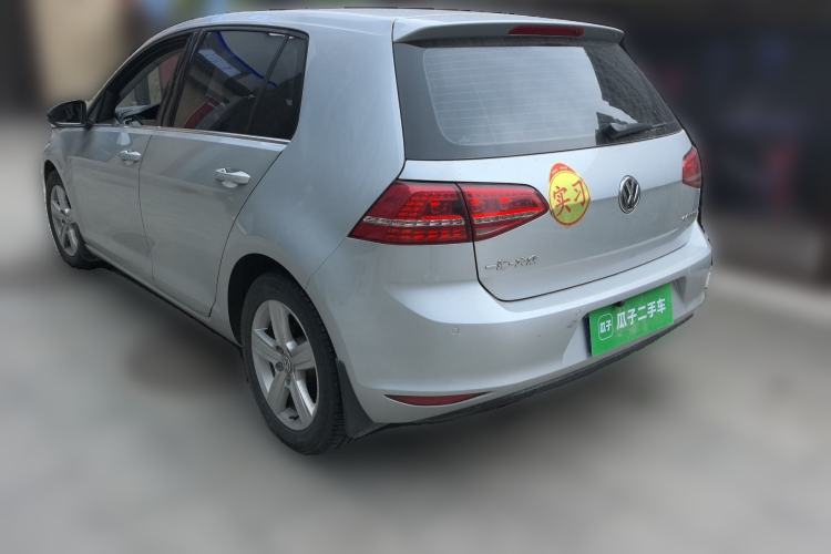 Used Volkswagen Golf 2015 1.4TSI Automatic Luxury Model Rear Left 45 Deg