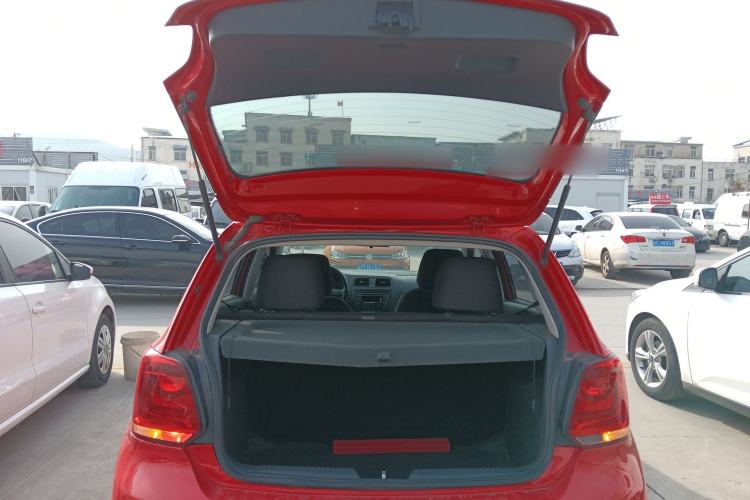 Used Volkswagen Polo 2013 1.4L Manual Fashion Edition