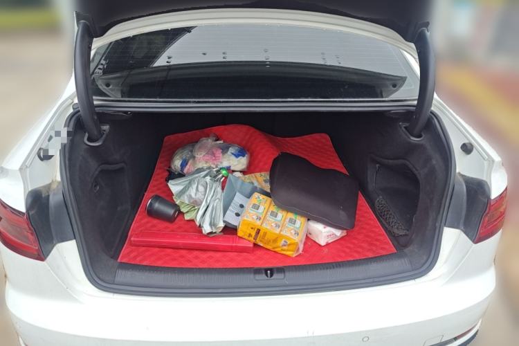 Used Audi A4L 2019 40 TFSI Ambition China VI Trunk