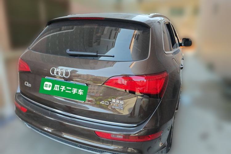 Used Audi Q5 2018 Collector's Edition 40 TFSI Technology Model
