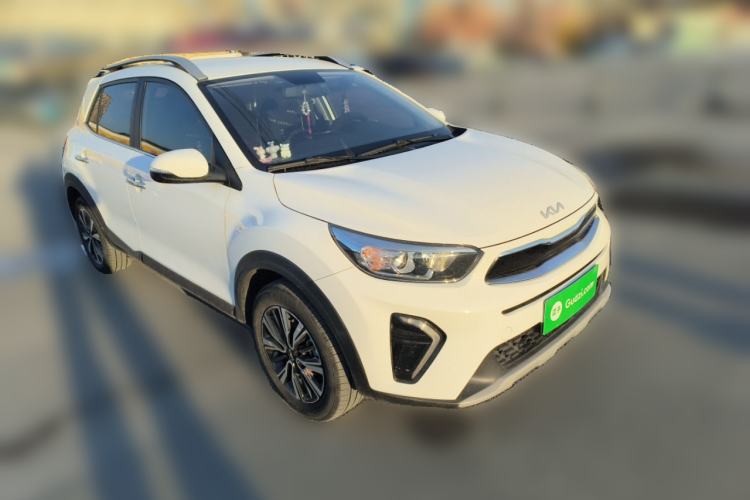 Used Kia kx1 Stonic 2021 1.4L Automatic Fun Edition Front Right 45 Deg