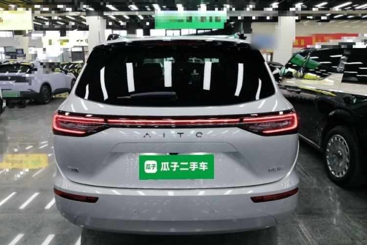 Used Hima AITO M7 2024 1.5T Intelligent Drive 4WD Ultra Version 5 Seats
