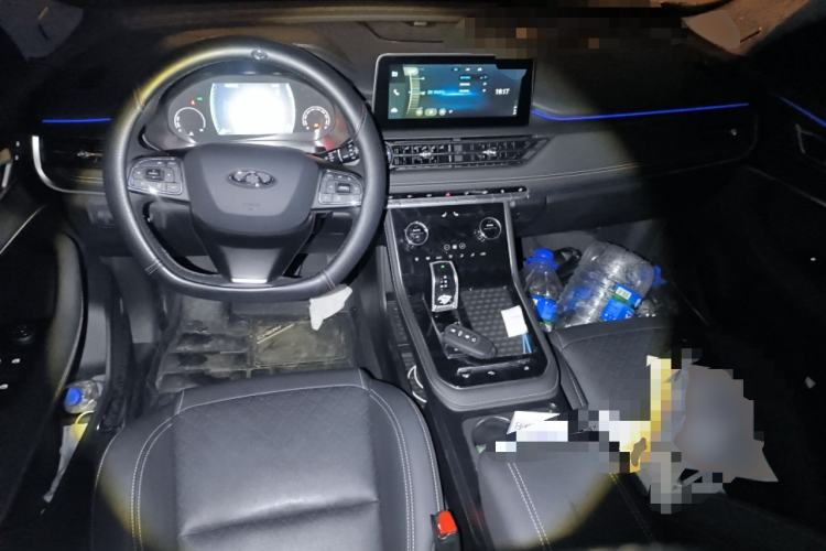 Used Chery Tiggo 8 2025 Excellence Edition 230 TCI Automatic Luxury Version 5 Seats Center Console