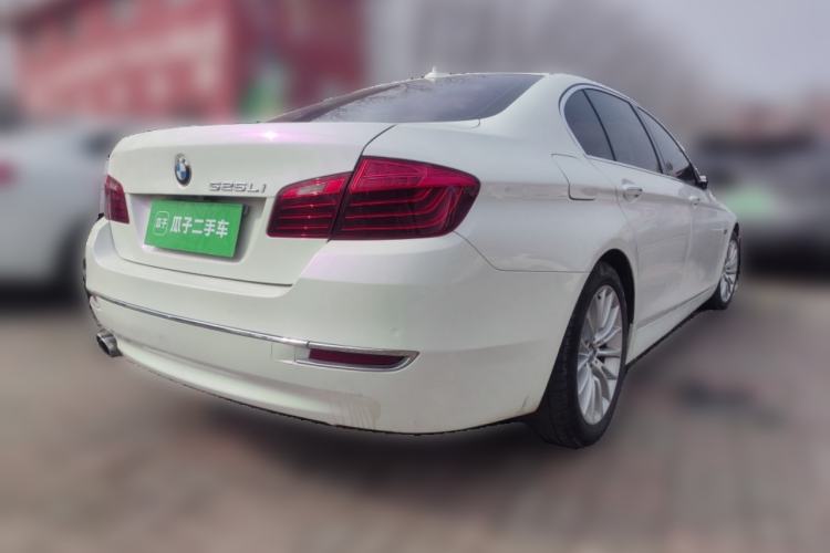 Used BMW 5 Series 2014 525Li Luxury Design Package
