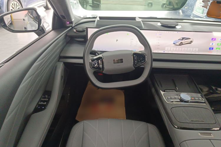 Used Geely Galaxy E8 2025 700 km Long-Range Intelligent Driving Version