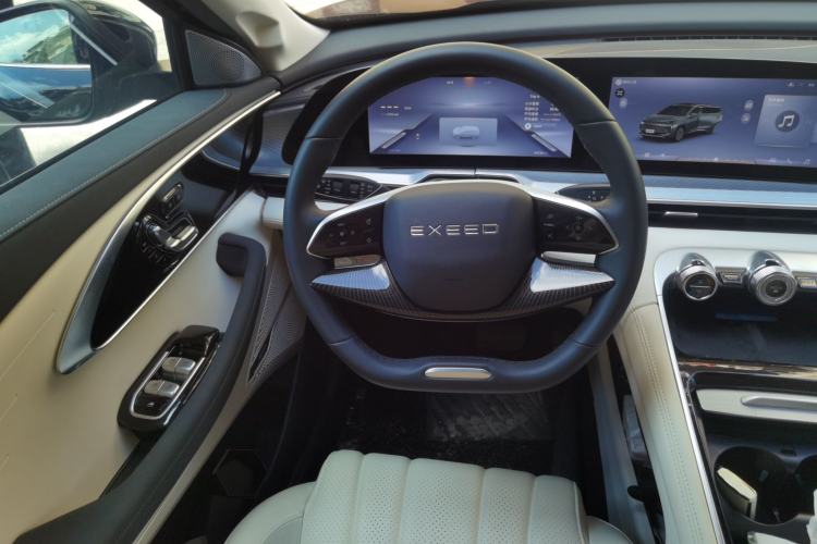 Used EXEED Lingyun 2024 300T Two-Wheel Drive Starlight Edition
