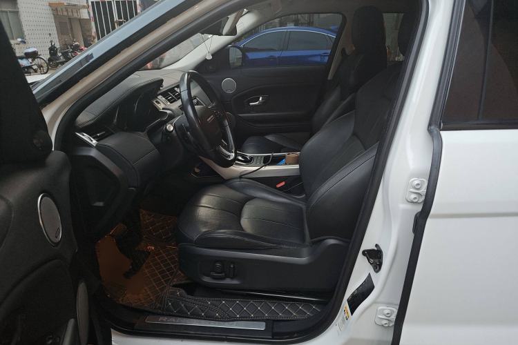 Used Land Rover Range Evoque 2018 240 PS SE Smart Brilliance Edition
