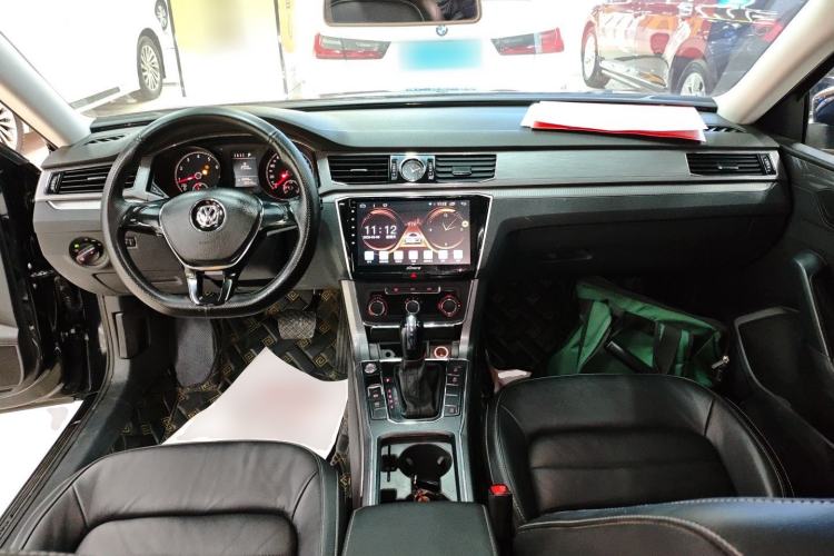 Used Volkswagen Passat 2017 280TSI DSG Luxury Edition
