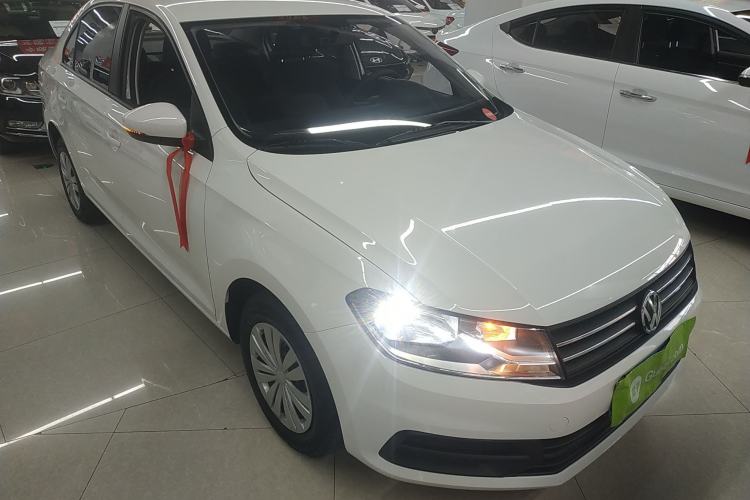 Used Volkswagen Santana 2021 1.5L Manual Fashion Edition Front Right 45 Deg