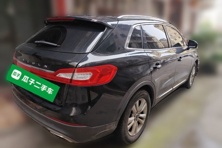 Used Lincoln MKX 2017 2.0T Two-Wheel Drive Deluxe Edition
