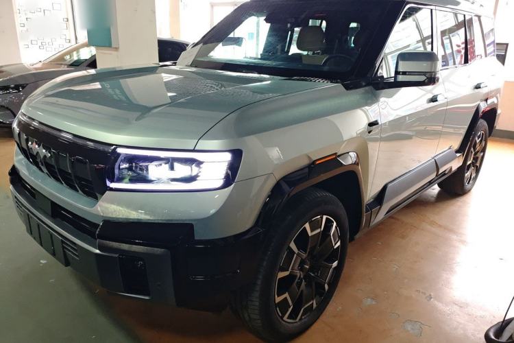 Used Formula Leopard 8 2025 Smart & Brave Flagship Edition 7 Seats