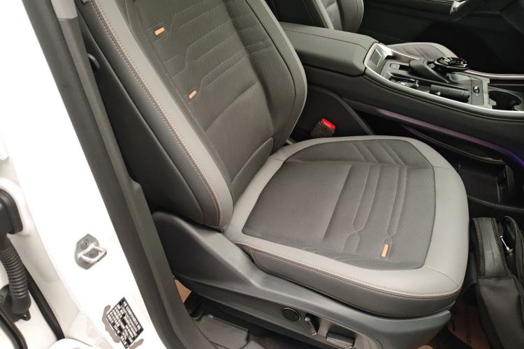 Used Ford Edge 2023 Ford Explorer L 2.0T EcoBoost Four-Wheel Drive 7-Seater Supreme Model
