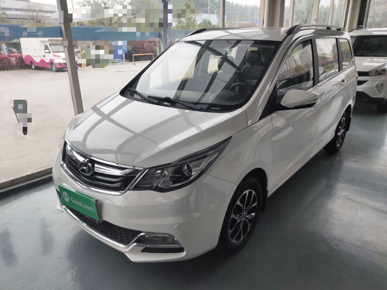 Parte inferior delantera