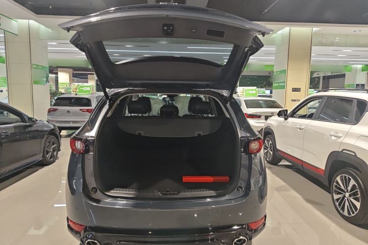 Used Mazda CX-5 2021 2.5L Automatic 4x4 Flagship Edition
