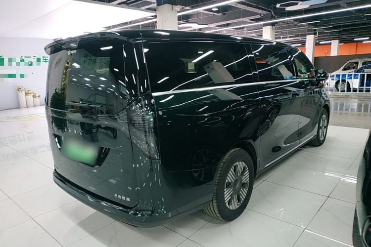 Used Geely Galaxy LEVC L380 2024 100 kWh 6-Seater Two-Wheel Drive Air