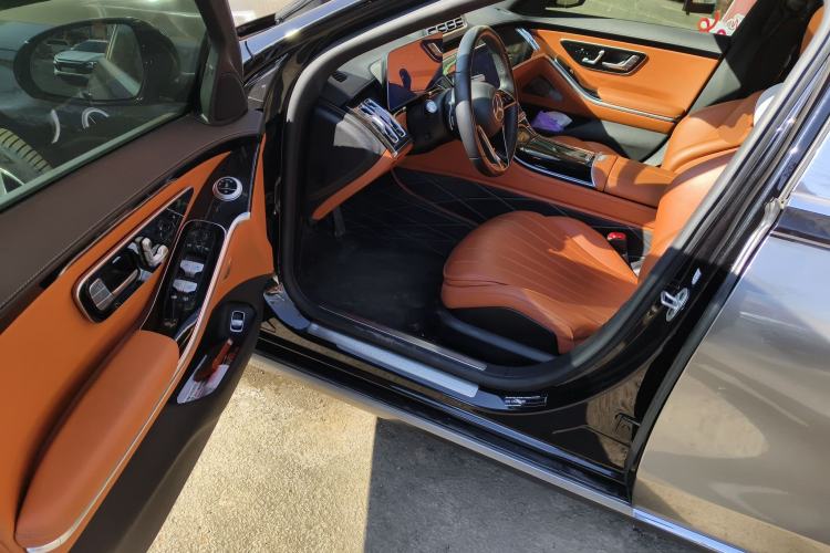 Used Mercedes-Benz S-Class 2022 S 400 L Luxury Model Driver Seat