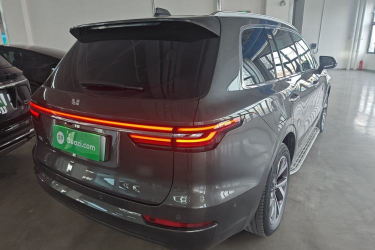 Used Li Auto ONE 2021 Extended-Range 6-Seater Version Rear Right 45 Deg