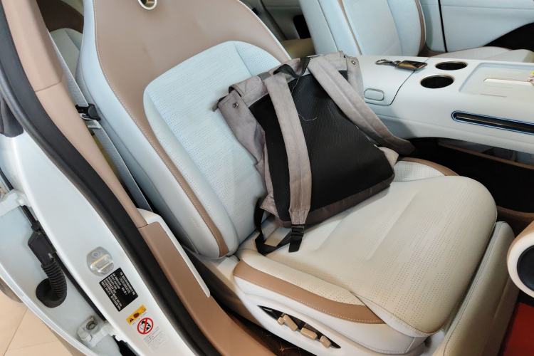 Used Avatr 07 2024 Pro+ All-Electric Version Right Front Seat