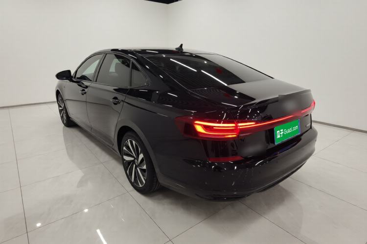 Used Volkswagen Passat 2022 330TSI Luxury Edition
