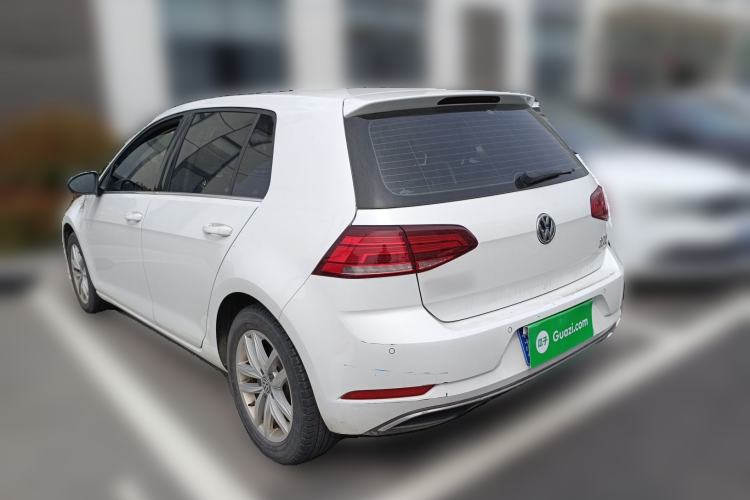 Used Volkswagen Golf 2018 230TSI Automatic Comfort Model Rear Left 45 Deg