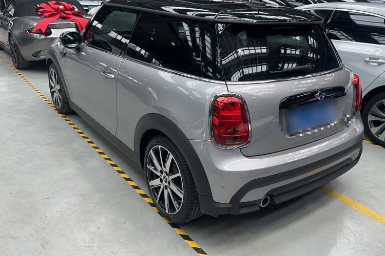 Used MINI MINI 2023 Updated 1.5T COOPER Artist