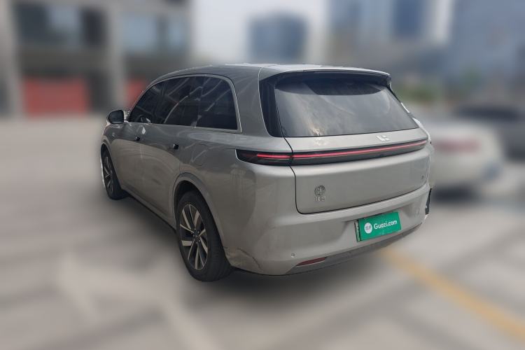 Used Li Auto L8 2023 Pro Model
