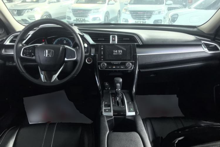 Used Honda Civic 2016 220TURBO CVT Luxury Edition
