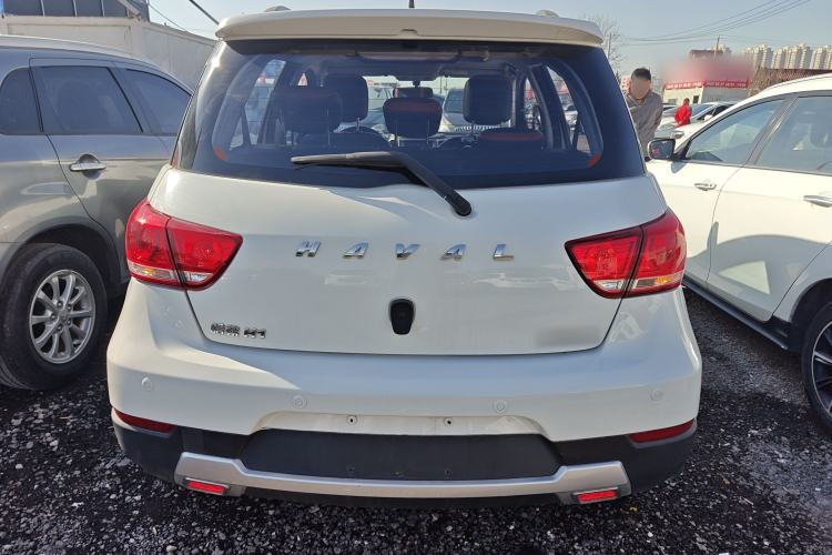 Used Haval H1 2017 Red-Label 1.5L AMT Luxury Model
