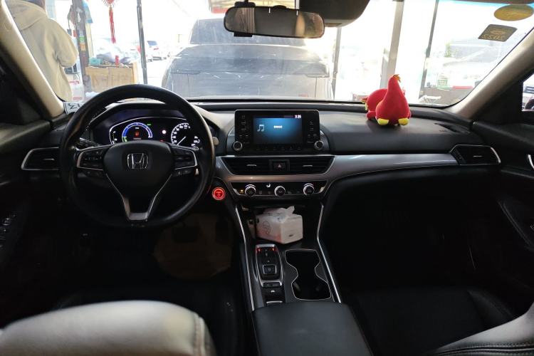 Used Honda Accord 2018 Rui·Hybrid 2.0L Rui Ku Edition China VI Center Console