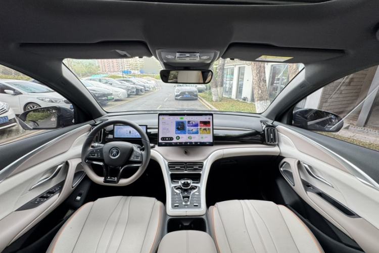 Used BYD Song Pro New Energy 2023 Champion Edition DM-i 110KM Excellence Model Interior 5