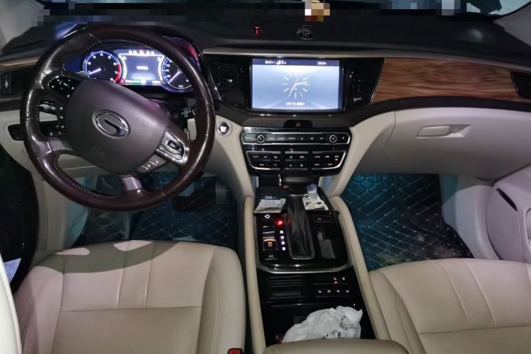 Used GAC Trumpchi GS8 2017 320T Two-Wheel Drive Prestige Version (7 Seats)