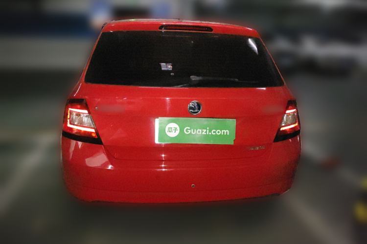 Used Skoda Fabia 2015 1.4L Automatic Front-Drive Model Rear