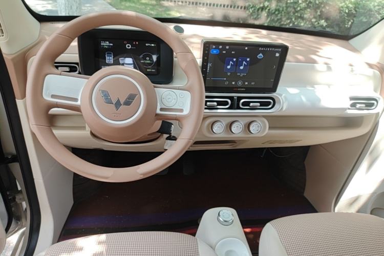 Used Wuling Hongguang MINIEV 2024 3rd Generation 215km Youth Edition