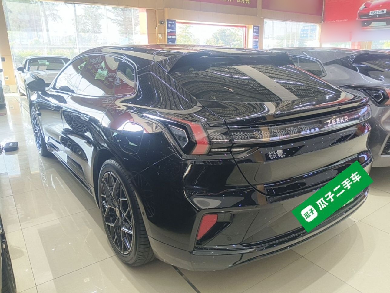 Zeekr 001 2025 WE Edition 95 kWh All-Wheel Drive — снимка 4