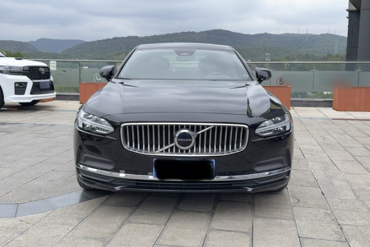 Used Volvo S90 2024 B5 Zhiyi Luxury Edition