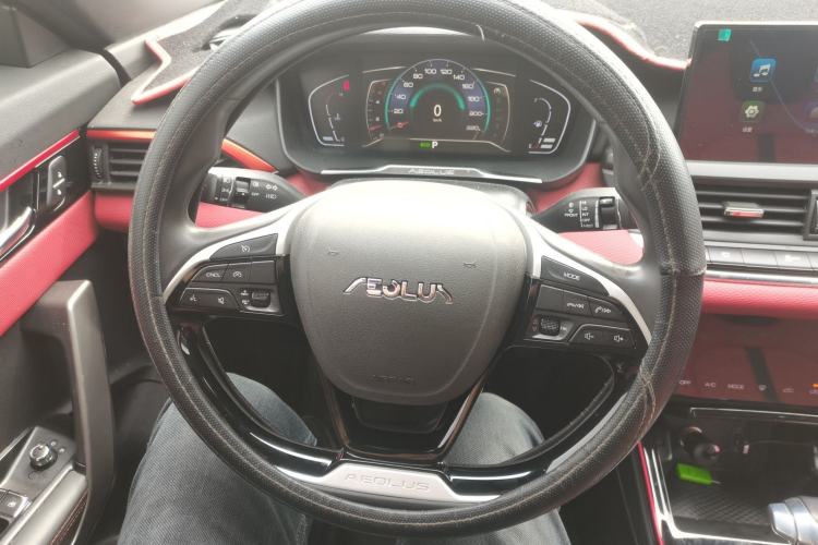Used Dongfeng Aeolus Yixuan 2021 230T Automatic Zuiying Knight Edition Steering Wheel