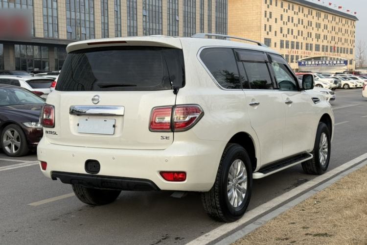 Used Nissan Patrol  Exterior 4