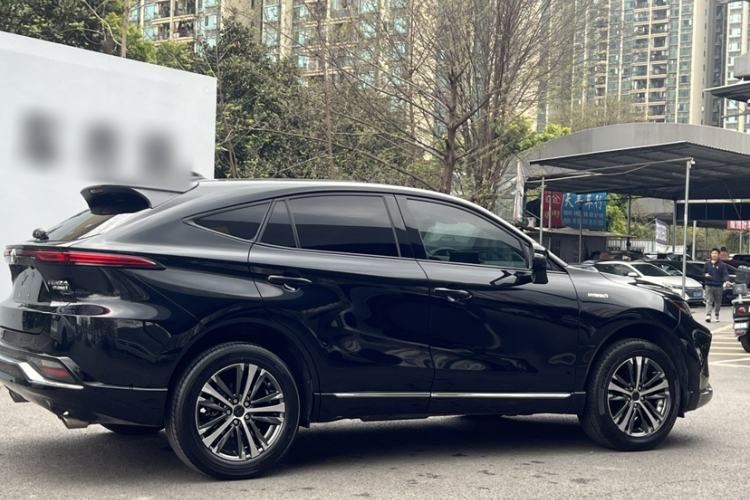 Used Toyota Venza 2022 Dual-Engine 2.5L CVT Two-Wheel Drive Luxury Edition Exterior 3