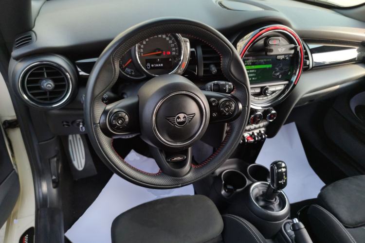 Used MINI 2019 1.5T COOPER Racing Driver

