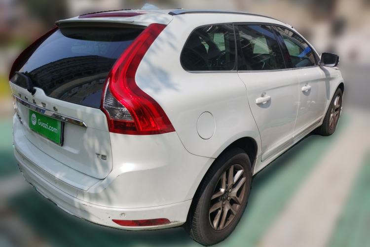 Used Volvo XC60 2017 T5 Smart Upgrade Edition