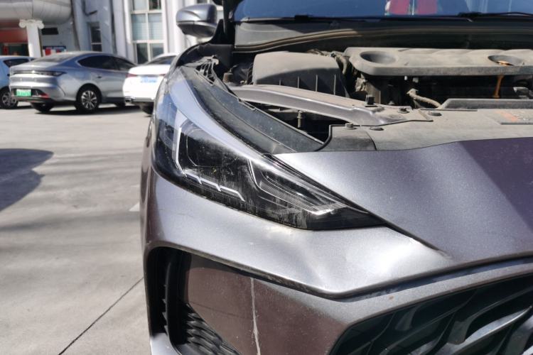 Used MG 5 2021 180 DVVT CVT Youth Luxury Edition
