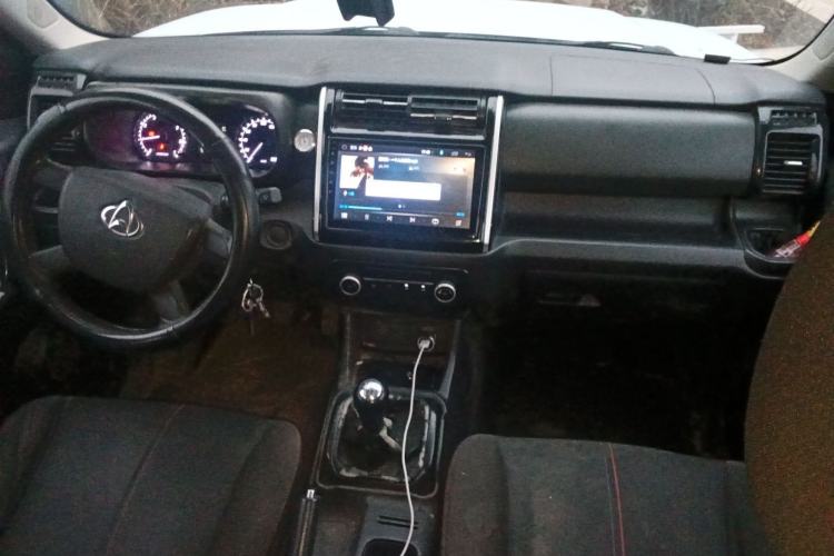 Used CHANGAN OSHAN X70A 
